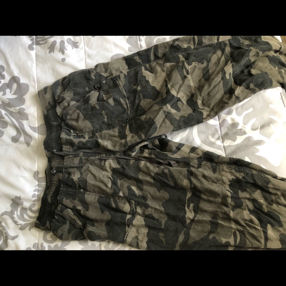 Camo tights/leggings